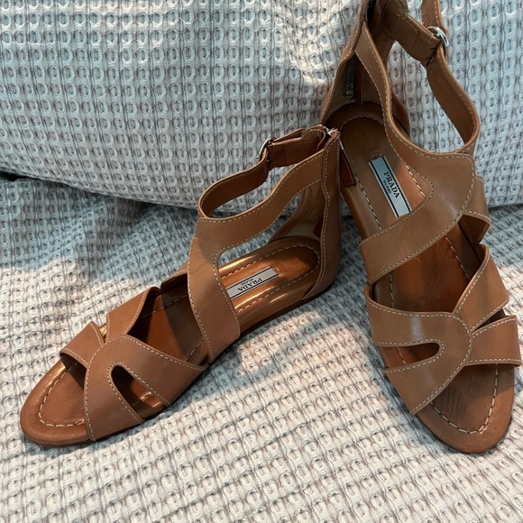 Authentic Prada Gladiator Sandals in Tan/natural women's size 37.5 - Picture 2 of 5